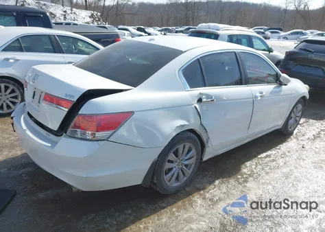 2012 Honda Accord Sdn 3.5 Ex-L/Ex-L z USA, uszkodzony, nr VIN 1HGCP3F84CA018945